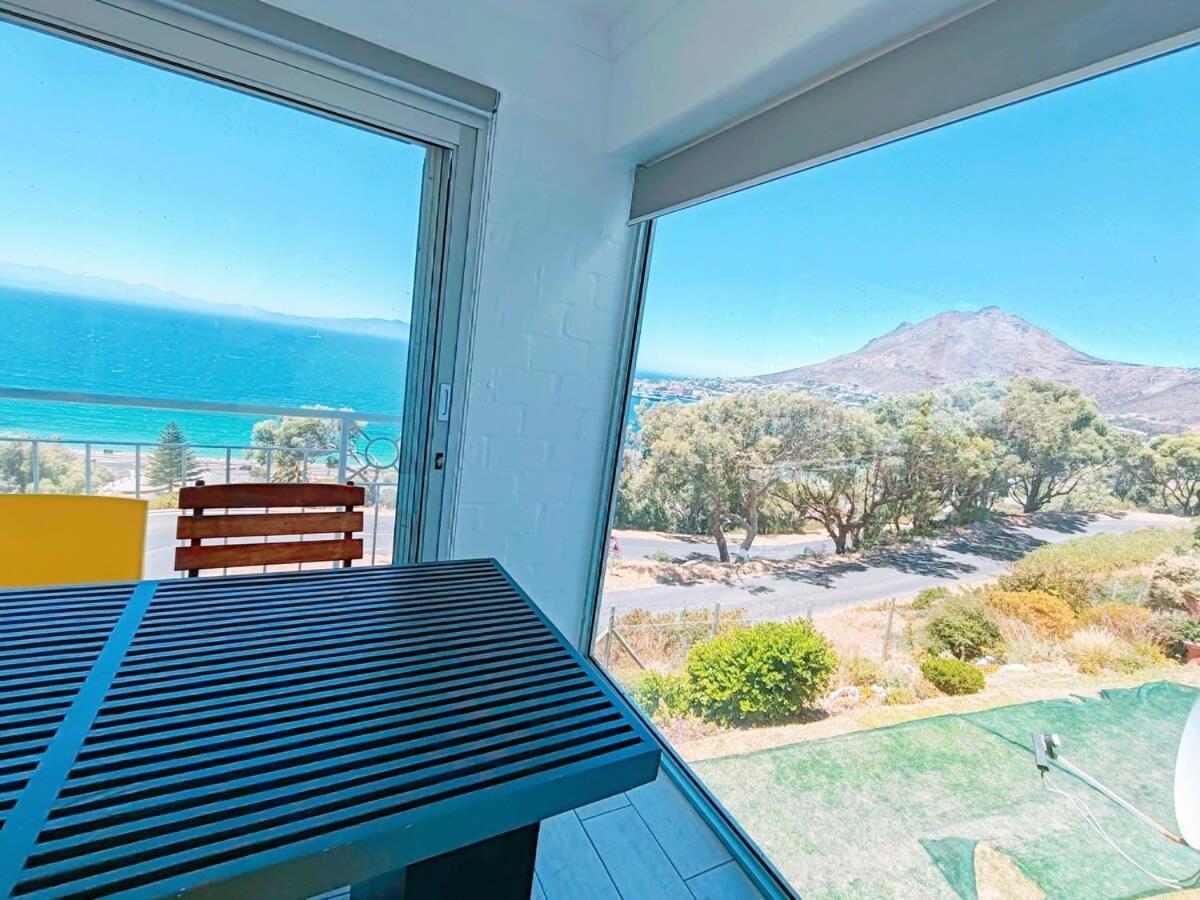 Bay Views Appartement Simonʼs Town Buitenkant foto